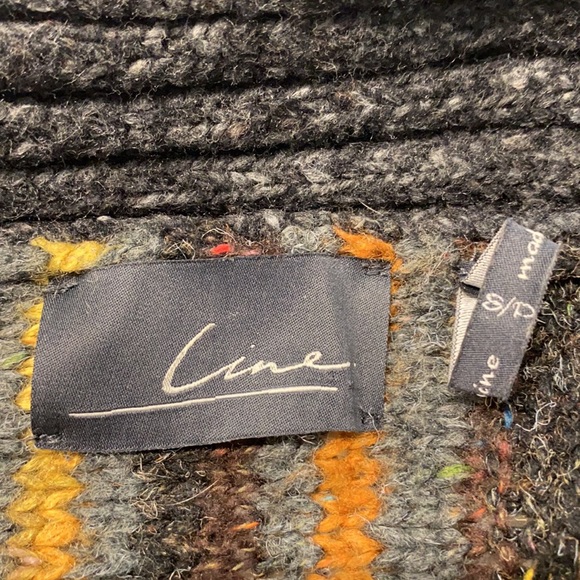 Beautiful earth tone shrug poncho/ sweater sz small - Picture 4 of 4